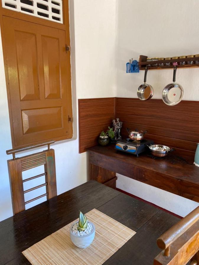 Ami Place Rooms With Kitchen Hikkaduwa Exterior photo